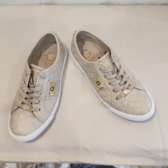 Guess shoes - Picture 3 of 4